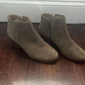 Jack Rogers size 5 booties